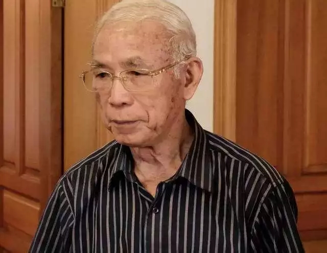 測繪之父鄂棟臣 測繪之父鄂棟臣