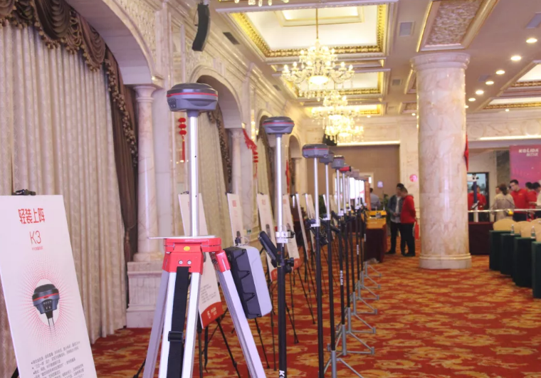 科力達(dá)測(cè)繪儀器裝備展示2 科力達(dá)測(cè)繪儀器裝備展示2